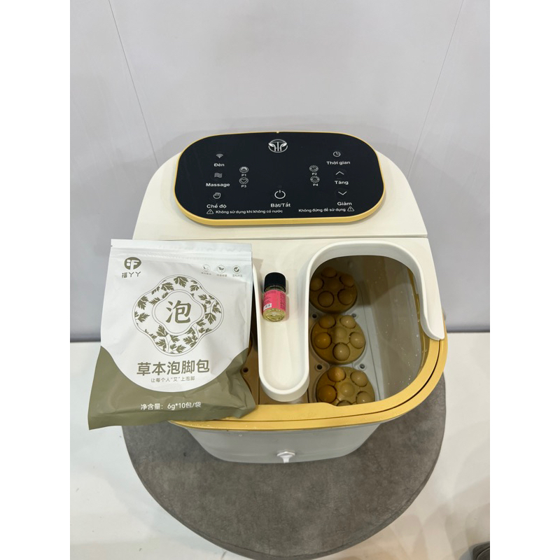 Bồn Ng&acirc;m Ch&acirc;n Massa Tự Động Cao Cấp C&oacute; Đ&egrave;n Hồng Ngoại V&ograve;i Phun Nước Full Chức Năng