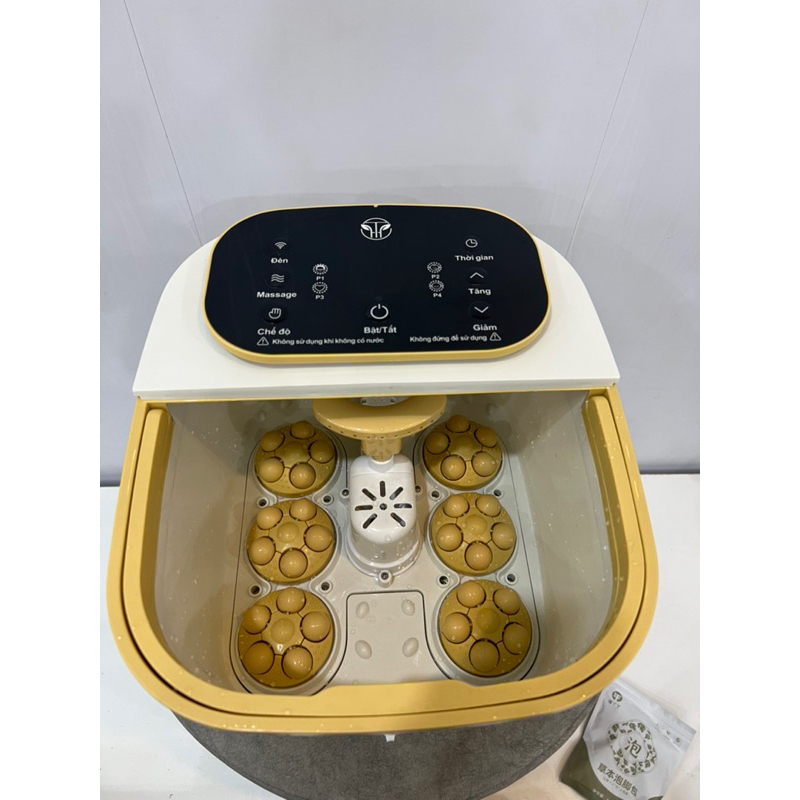 Bồn Ng&acirc;m Ch&acirc;n Massa Tự Động Cao Cấp C&oacute; Đ&egrave;n Hồng Ngoại V&ograve;i Phun Nước Full Chức Năng