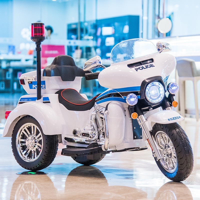 Xe M&aacute;y Điện Cảnh S&aacute;t POLICE SMT 111 C&oacute; C&ograve;i H&uacute;,Kh&oacute;a Điện, Bộ Đ&agrave;m, Nệm Ghế Da, 2 Động Cơ